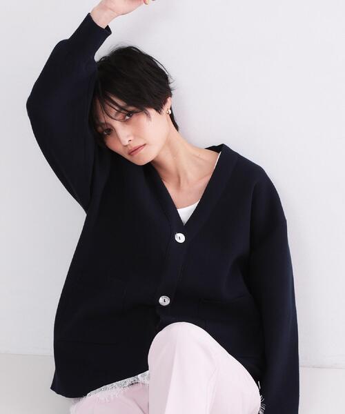 OPAQUE.CLIP（オペークドットクリップ）の「Vネックミドルニットカーディガン【洗濯機OK】（カーディガン/ボレロ・レディース・オフホワイト/ネイビー/ブルー系5/ピンク・40/38/42）」の22枚目の写真