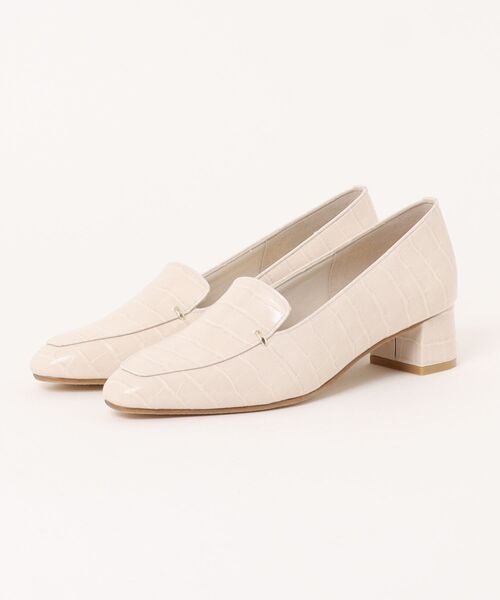 ABC-MART(エービーシーマート)の「JOLI ENCORE(TI) ジョリー・アンコール ONEPOINT HEEL LOAFER 4 ワンポイントヒールローファー 4 JE16604A C.BEIGE(パンプス・レディース・ベージュ・23.0cm/23.5cm/24.5cm/22.5cm)」の1枚目の写真