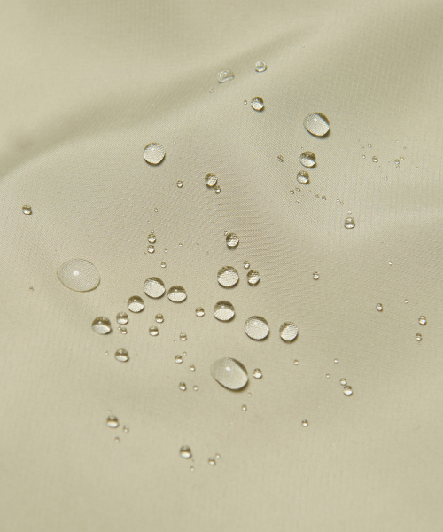 NOMANUAL(NOMANUAL)の「LIGHT SLASH JACKET - BEIGE(ナイロンジャケット・レディース・その他・SMALL/MEDIUM/LARGE/X-LARGE)」の3枚目の写真