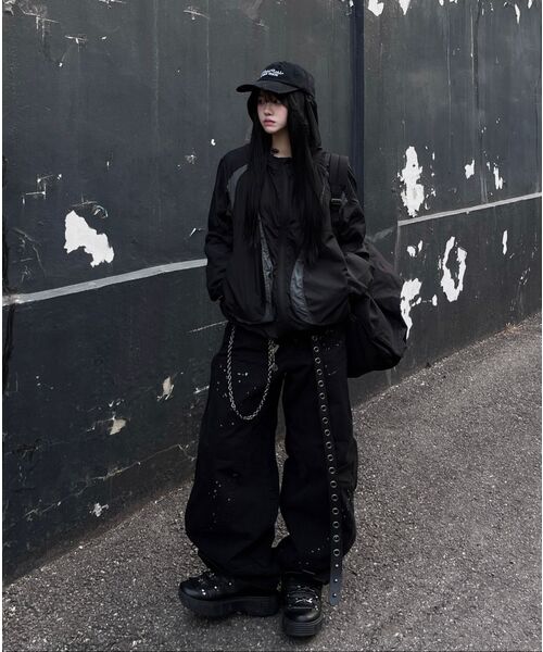 NOMANUAL(NOMANUAL)の「LIGHT SLASH JACKET - BEIGE(ナイロンジャケット・レディース・その他・SMALL/MEDIUM/LARGE/X-LARGE)」の8枚目の写真