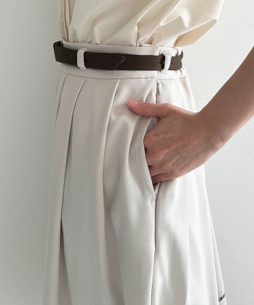 F i.n.t（フィント）の「ベルト付きフィルムプリントスカート（スカート・レディース・ライトベージュ/ライトグレー・FREE）」の17枚目の写真