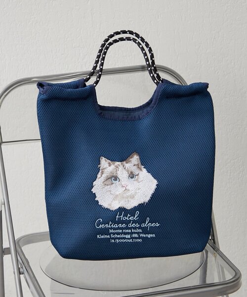 Remind me and forever(リマインドミーアンドフォーエバー)の「【人気シリーズ!】メッシュアニマル刺繍コードトートバッグ(トートバッグ・レディース・カーキ/ブラック/グレー/ブラウン/ベージュ/ネイビー/ブラウン系その他・FREE)」の7枚目の写真