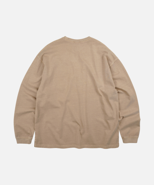 FRIZMWORKS（フリズムワークス）の「PIGMENT POCKET LONG SLEEVE TEE _ BEIGE（Tシャツ/カットソー・メンズ・その他・SMALL/MEDIUM/LARGE/X-LARGE）」の2枚目の写真