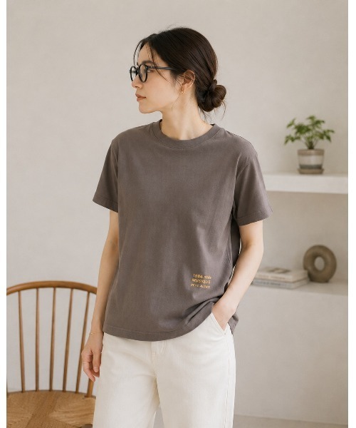 TRICOMER(トリコメル)の「【 TRICOMER / トリコメル 】 GRAND HOTEL de la SALON DE THE / グランドホテル デ ラ サロン スタッフTシャツ(Tシャツ/カットソー・レディース・ホワイト/グレー・FREE)」の8枚目の写真