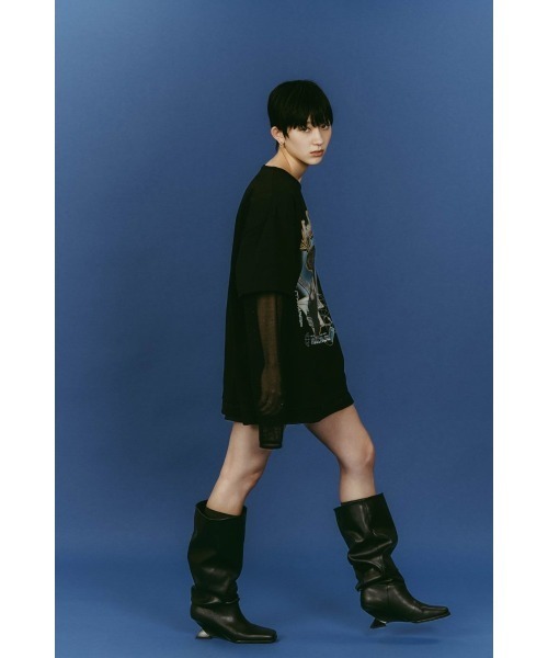 Knuth Marf(クヌースマーフ)の「AI future layered t-shirt(unisex)(Tシャツ/カットソー・レディース・ブラック/グレー/ベージュ・FREE)」の4枚目の写真