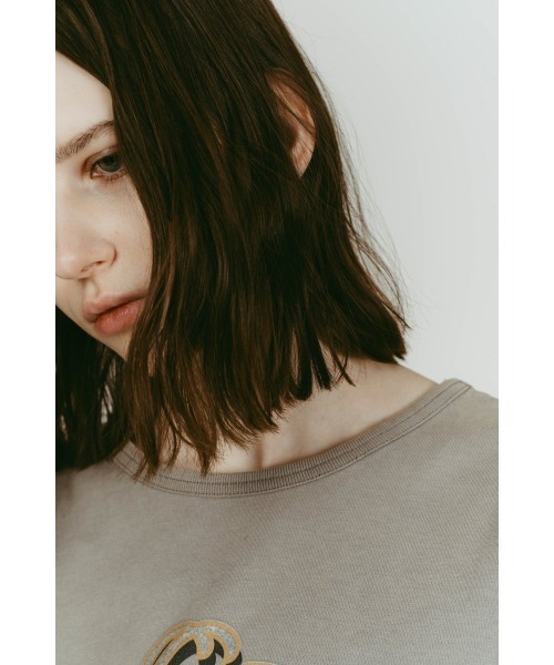 Knuth Marf(クヌースマーフ)の「AI future layered t-shirt(unisex)(Tシャツ/カットソー・レディース・ブラック/グレー/ベージュ・FREE)」の17枚目の写真