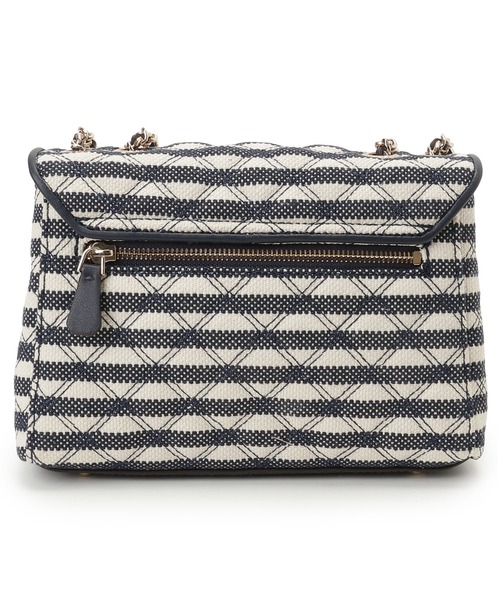 Guess(ゲス)の「GIULLY II Convertible Flap ショルダーバッグ(ショルダーバッグ・レディース・ネイビー・ONE SIZE)」の2枚目の写真