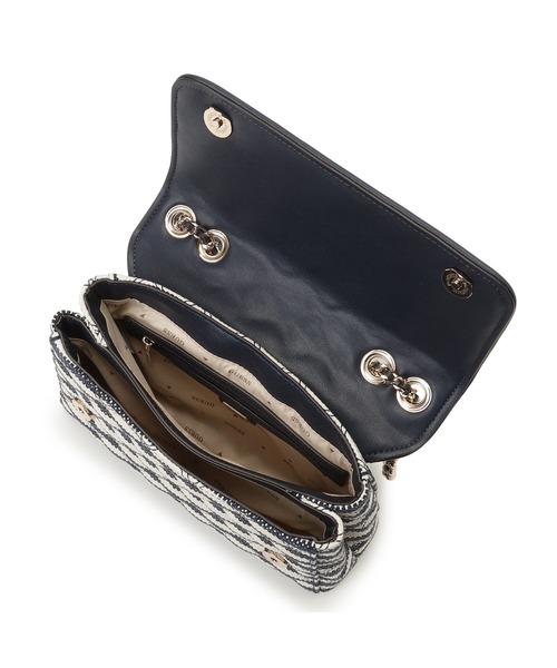 Guess(ゲス)の「GIULLY II Convertible Flap ショルダーバッグ(ショルダーバッグ・レディース・ネイビー・ONE SIZE)」の5枚目の写真