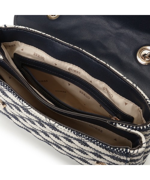 Guess(ゲス)の「GIULLY II Convertible Flap ショルダーバッグ(ショルダーバッグ・レディース・ネイビー・ONE SIZE)」の9枚目の写真