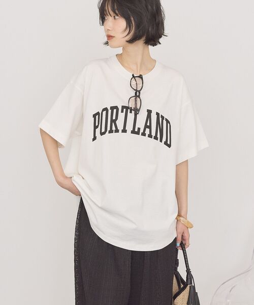 AMERICAN HOLIC(アメリカンホリック)の「PORTLAND裾ラウンドTシャツ(Tシャツ/カットソー・レディース・オフホワイト/チャコールグレー/ネイビー/ホワイト系その他/グレー系その他・FREE)」の2枚目の写真
