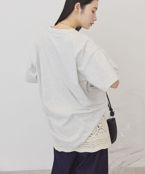 AMERICAN HOLIC(アメリカンホリック)の「PORTLAND裾ラウンドTシャツ(Tシャツ/カットソー・レディース・オフホワイト/チャコールグレー/ネイビー/ホワイト系その他/グレー系その他・FREE)」の9枚目の写真