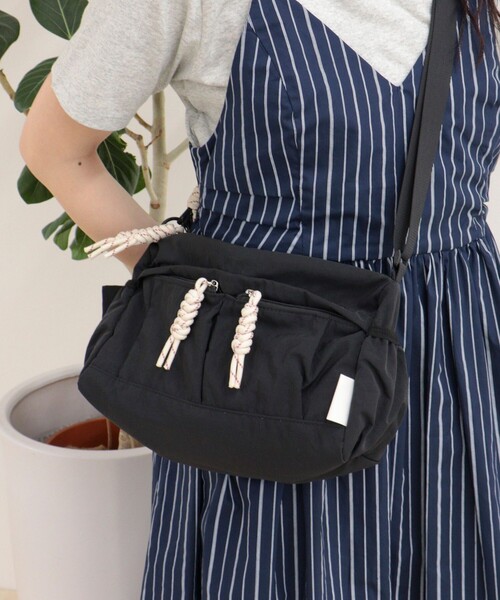 CONTROL FREAK / CTFK（コントロールフリーク）の「【CONTROL FREAK】撥水クロス配色コードショルダーバッグ（ショルダーバッグ・レディース・ブラウン系その他/ブラック・FREE）」の7枚目の写真