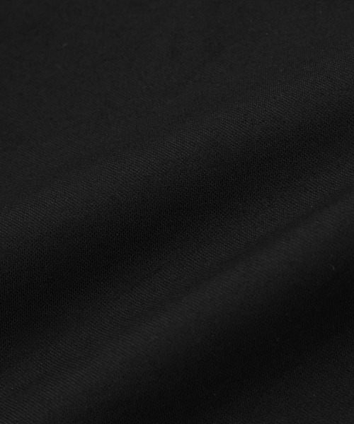 ADAM ET ROPE'（アダムエロペ）の「【WEB限定】・【定番】ラッフルコンビスリーブレストップス（Tシャツ/カットソー・レディース・ブラック/ブラック系その他2/ホワイト・FREE）」の16枚目の写真