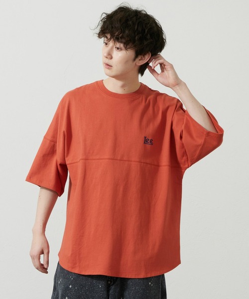 Lee（リー）の「Lee/リー ラウンドヘムTシャツ（Tシャツ/カットソー・メンズ・ネイビー/オレンジ・SMALL/MEDIUM/LARGE/X-LARGE）」の2枚目の写真