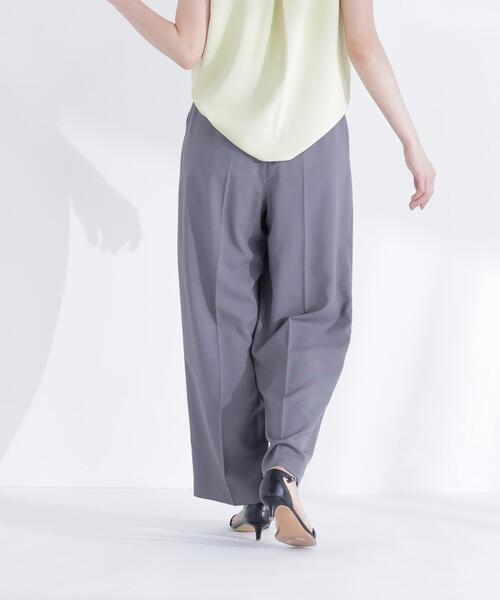 NATURAL BEAUTY BASIC（ナチュラルビューティーベーシック）の「ベルテッドタックワイドパンツ（その他パンツ・レディース・グレー/ダークブラウン・P/S/MEDIUM/SMALL）」の6枚目の写真