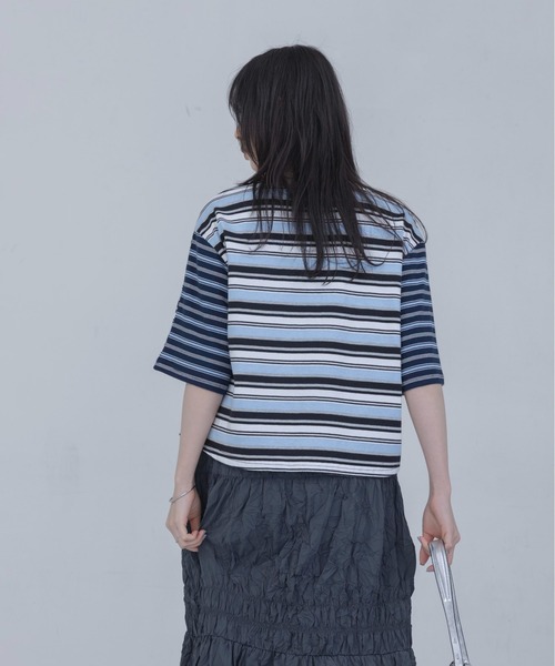Eimee Law(エイミーロウ)の「ボーダーパッチワーク エンブロクロップドTシャツ(Tシャツ/カットソー・レディース・ボルドー/カーキ/サックスブルー・FREE)」の17枚目の写真