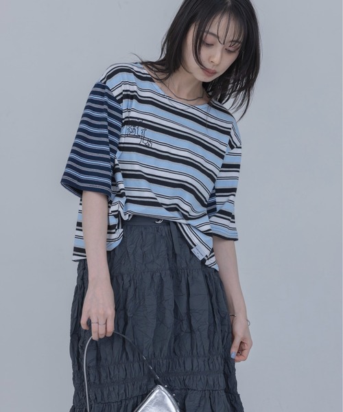 Eimee Law(エイミーロウ)の「ボーダーパッチワーク エンブロクロップドTシャツ(Tシャツ/カットソー・レディース・ボルドー/カーキ/サックスブルー・FREE)」の16枚目の写真