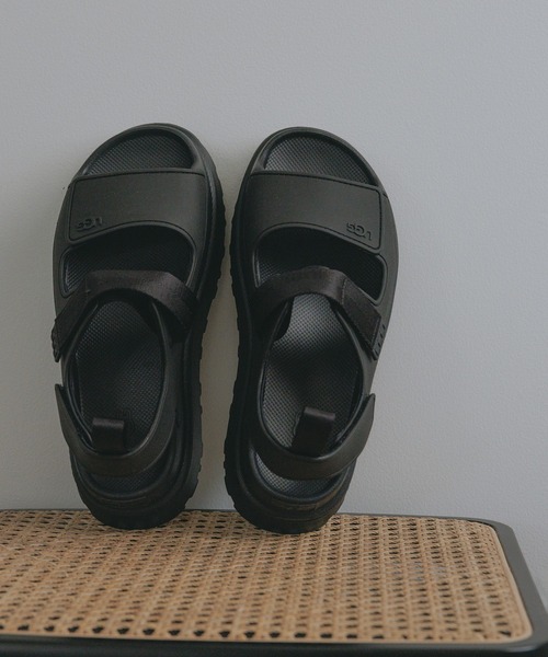 UGG(アグ)の「【UGG(アグ)】W GOLDENGLOW / ゴールデングロウ(サンダル・レディース・ブラック・25.0cm/23.0cm/24.0cm)」の10枚目の写真