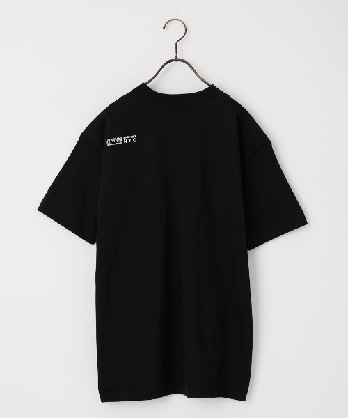 Manhattan Portage（マンハッタンポーテージ）の「[MANHATTAN PORTAGE/マンハッタンポーテージ] スカイラインロゴ ショートスリーブ ポケットTシャツ（Tシャツ/カットソー・レディース・ホワイト/ブラック・M/XL/L）」の5枚目の写真