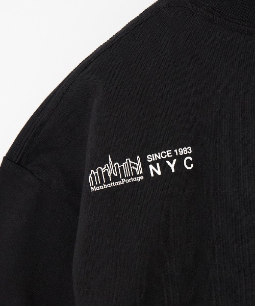 Manhattan Portage（マンハッタンポーテージ）の「[MANHATTAN PORTAGE/マンハッタンポーテージ] スカイラインロゴ ショートスリーブ ポケットTシャツ（Tシャツ/カットソー・レディース・ホワイト/ブラック・M/XL/L）」の10枚目の写真