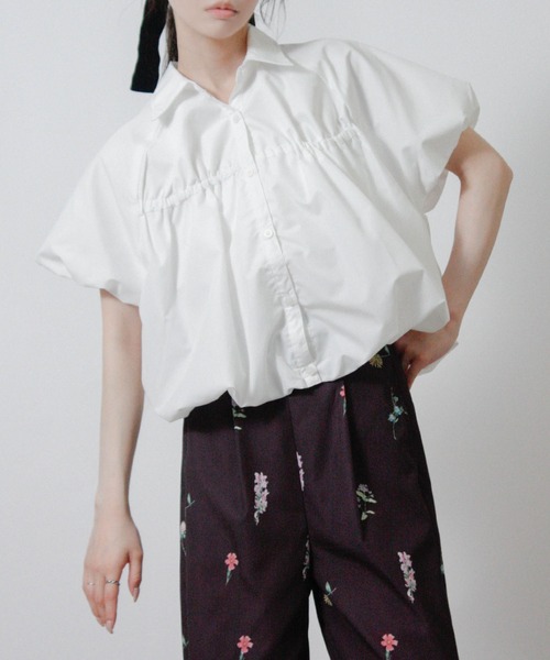 Social GIRL(ソーシャルガール)の「2026SS バルーンシルエット シャーリングシャツ ブラウス 半袖(シャツ/ブラウス・レディース・ブルー/オフホワイト/ピンク・M)」の6枚目の写真