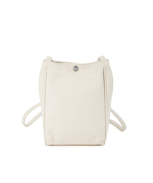 Champion（チャンピオン）の「チャンピオン ショルダーバッグ 5W30 2L 65281（ショルダーバッグ・メンズ・ベージュ/ブラック/グレー・FREE）」の9枚目の写真