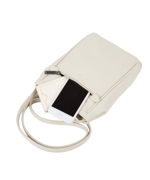 Champion（チャンピオン）の「チャンピオン ショルダーバッグ 5W30 2L 65281（ショルダーバッグ・メンズ・ベージュ/ブラック/グレー・FREE）」の13枚目の写真