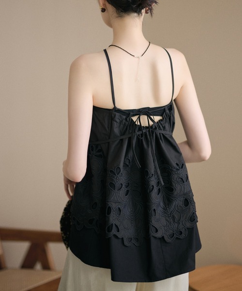 LAULEN（ローレン）の「multi way strap eyelet cutwork camisole