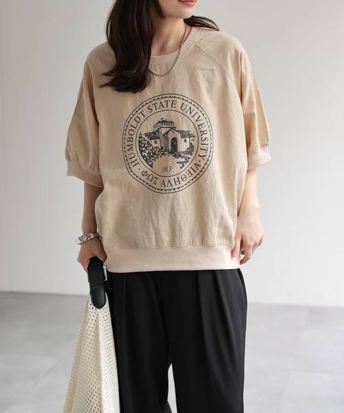 ap retro(アプレトロ)の「カレッジロゴラグランTeeシャツ / Teeブラウス(Tシャツ/カットソー・レディース・ベージュ/チャコール・FREE)」の4枚目の写真