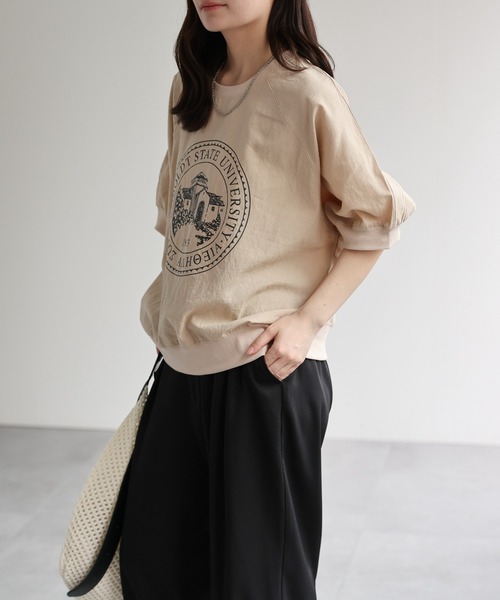 ap retro(アプレトロ)の「カレッジロゴラグランTeeシャツ / Teeブラウス(Tシャツ/カットソー・レディース・ベージュ/チャコール・FREE)」の6枚目の写真