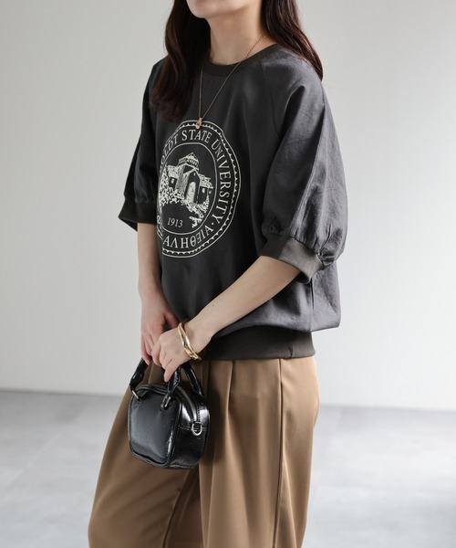 ap retro(アプレトロ)の「カレッジロゴラグランTeeシャツ / Teeブラウス(Tシャツ/カットソー・レディース・ベージュ/チャコール・FREE)」の17枚目の写真