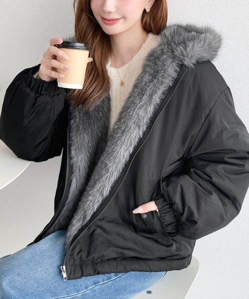 moment+(モーメントプラス)の「ファーフードブルゾン(MA-1・レディース・カーキ/ブラック系その他/ブラック・M/L)」の4枚目の写真