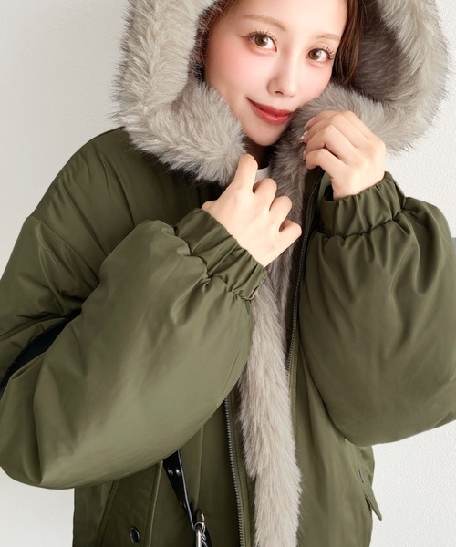 moment+(モーメントプラス)の「ファーフードブルゾン(MA-1・レディース・カーキ/ブラック系その他/ブラック・M/L)」の19枚目の写真