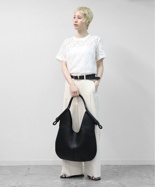 THE CELL.(ザセルドット)の「サイドノットワンハンドルBAG SIDE-KNOT ONE-HANDLE BAG(ショルダーバッグ・レディース・ブラック・FREE)」の2枚目の写真