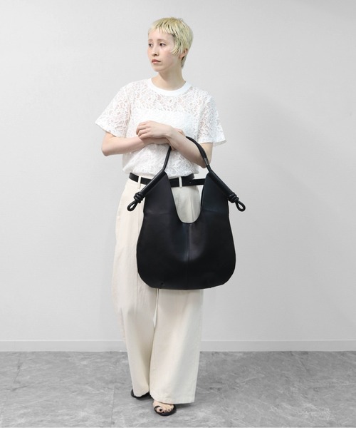 THE CELL.(ザセルドット)の「サイドノットワンハンドルBAG SIDE-KNOT ONE-HANDLE BAG(ショルダーバッグ・レディース・ブラック・FREE)」の4枚目の写真