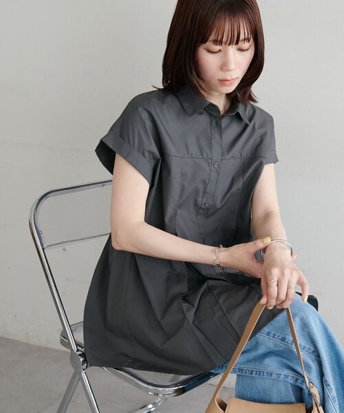 DISCOAT（ディスコート）の「【WEB限定】タックフレンチスリーブシャツ（シャツ/ブラウス・レディース・チャコールグレー/オフホワイト/カーキ・MEDIUM）」の19枚目の写真