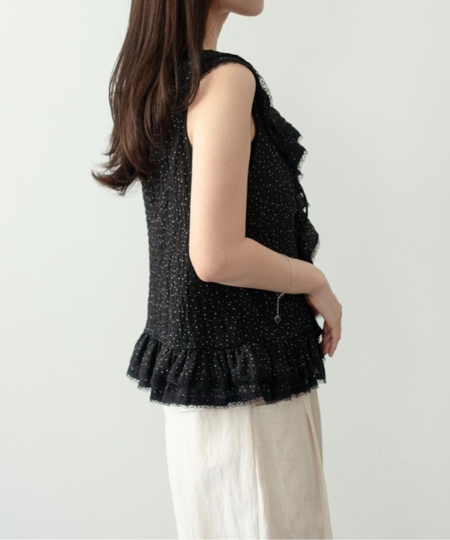 on:nue（オンニュ）の「【on:nue】[着用動画あり！] ドットフリルVネックレースブラウス（シャツ/ブラウス・レディース・ブラック/アイボリー・FREE）」の8枚目の写真
