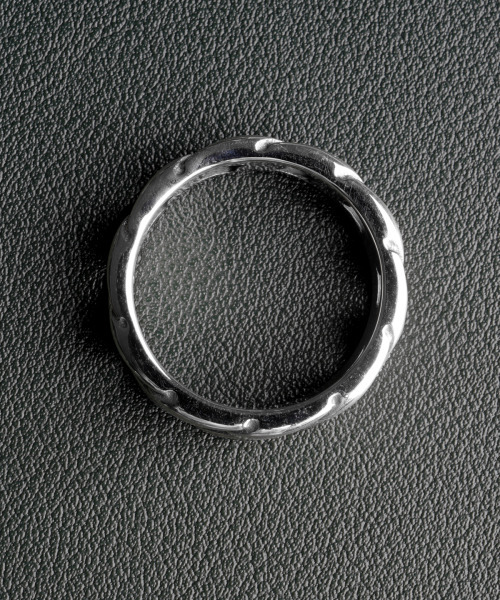 BUTTON SEOUL（ボタンソウル）の「シングルキューバンチェーンリング（リング・メンズ・その他・16号/19号/22号/10号/13号/25号）」の5枚目の写真