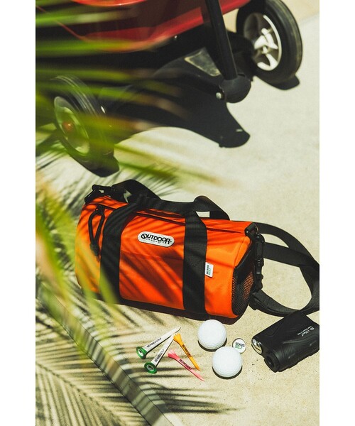 BEAMS GOLF(ビームスゴルフ)の「【別注】OUTDOOR PRODUCTS / ロールボストン型 カートバッグ(トートバッグ・メンズ・グリーン/オレンジ・ONE SIZE)」の2枚目の写真