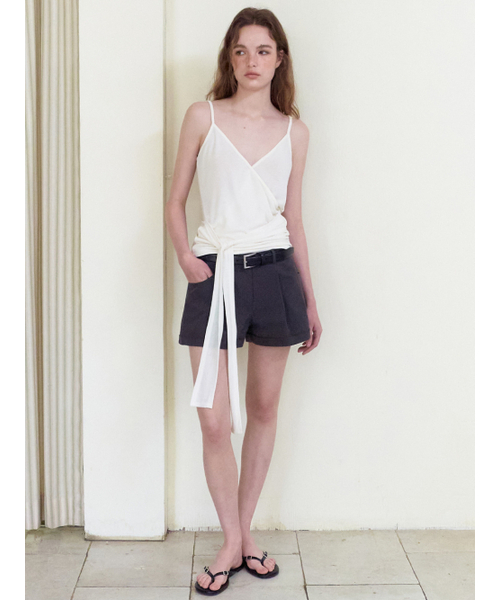 ETMON(エトモン)の「Wrap Strap Sleeveless Top, Ivory(Tシャツ/カットソー・レディース・その他・F)」の3枚目の写真