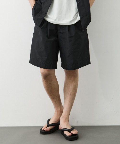 marka(マーカ)の「【MARKAWARE/marka/マーカ】WIDE SHORTS(その他パンツ・メンズ・ブラック/ダークグレー・1/2)」の2枚目の写真