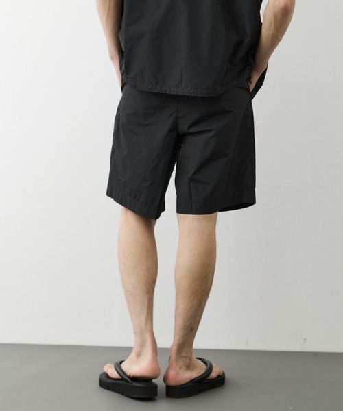 marka(マーカ)の「【MARKAWARE/marka/マーカ】WIDE SHORTS(その他パンツ・メンズ・ブラック/ダークグレー・1/2)」の5枚目の写真