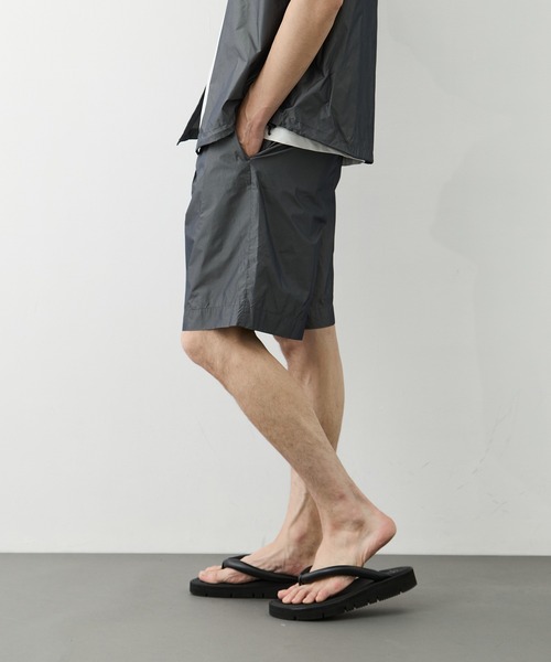 marka(マーカ)の「【MARKAWARE/marka/マーカ】WIDE SHORTS(その他パンツ・メンズ・ブラック/ダークグレー・1/2)」の11枚目の写真