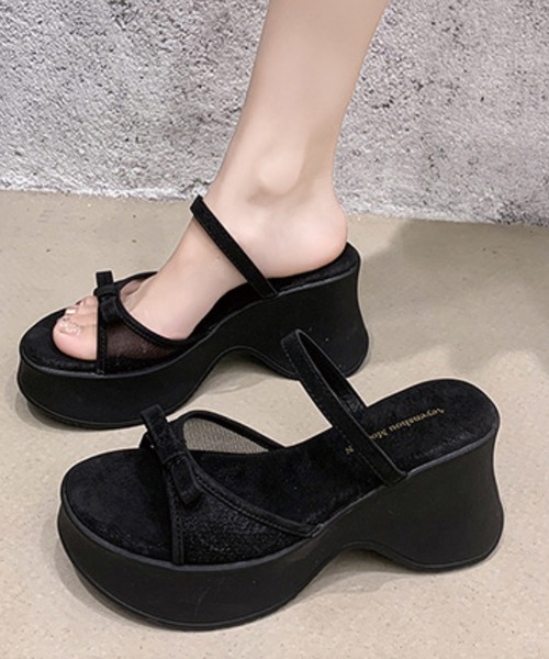ADDITION STORE(アディションストア)の「\脚長美脚♪プラス8センチ/リボンアクセント 厚底サンダル(サンダル・レディース・ホワイト/ブラック・25/24.5/24/23.5/23)」の12枚目の写真