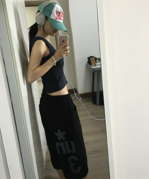 UNTITLED SEOUL(アンタイトル ソウル)の「アンタイトル シンボル バミューダショーツ ブラック(その他パンツ・レディース・その他・MEDIUM/LARGE/X-LARGE)」の7枚目の写真