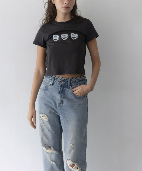 haag（ヘイグ）の「a destroyed denim (light blue)（デニムパンツ・レディース・その他・SMALL/MEDIUM）」の7枚目の写真