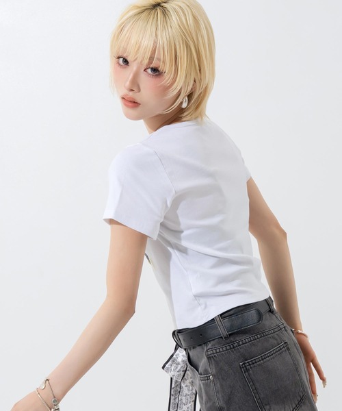 ANAP(アナップ)の「英字プリントクロップド丈Tシャツ(Tシャツ/カットソー・レディース・ブラック/ホワイト/ライトグレー・F)」の11枚目の写真
