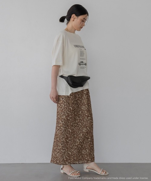 A part by（アパートバイ）の「FORD_S/STEE（Tシャツ/カットソー・レディース・チャコールグレー/オフホワイト・FREE）」の4枚目の写真
