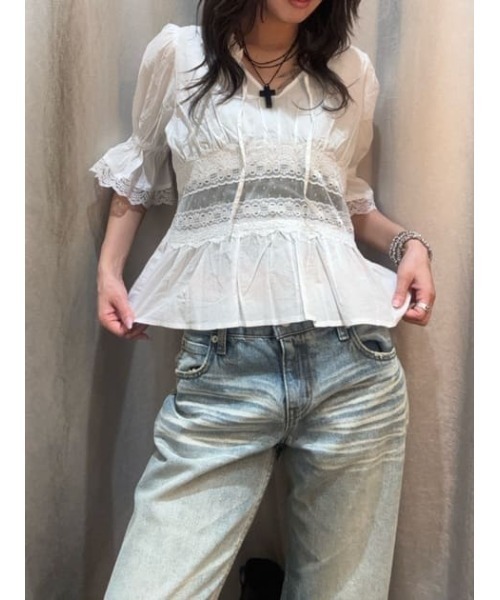 LAGUA GEM(ラグアジェム)の「PUFF SLEEVE AIRY トップス(シャツ/ブラウス・レディース・ホワイト/ブラック・FREE)」の17枚目の写真