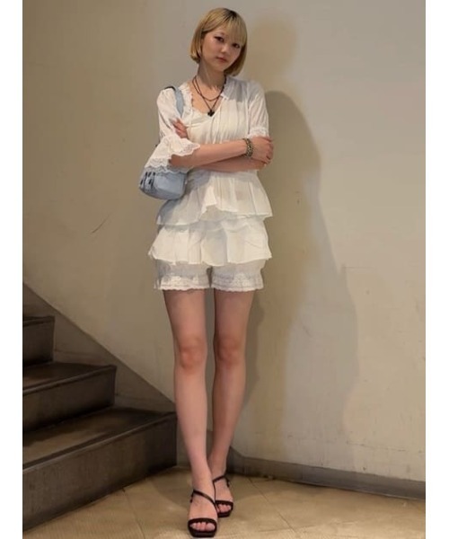 LAGUA GEM(ラグアジェム)の「PUFF SLEEVE AIRY トップス(シャツ/ブラウス・レディース・ホワイト/ブラック・FREE)」の21枚目の写真